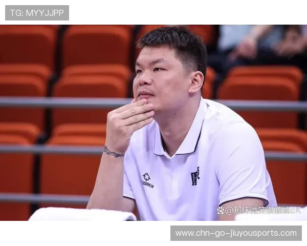 广东今夏动作频频，朱芳雨为何能赢得一片好评？，朱芳雨是干啥的